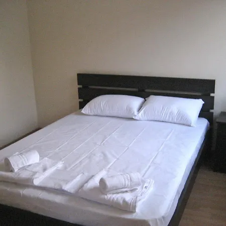 Modern Mackenzie Beach * لارنكا